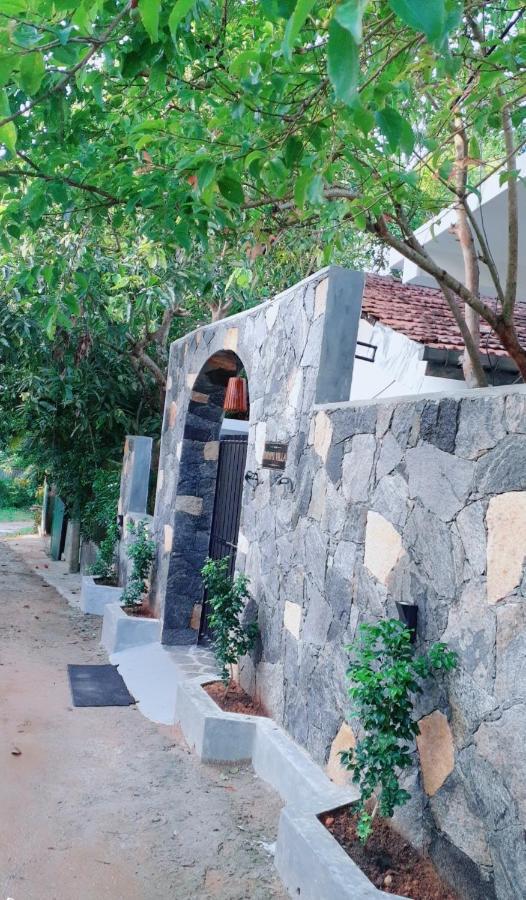 Dihini Villa Unawatuna Exteriör bild