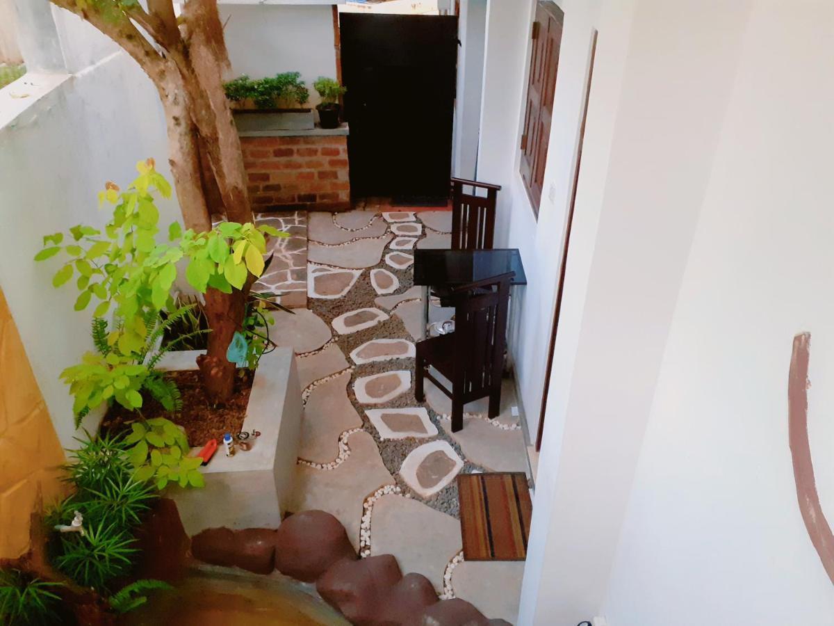 Dihini Villa Unawatuna Exteriör bild
